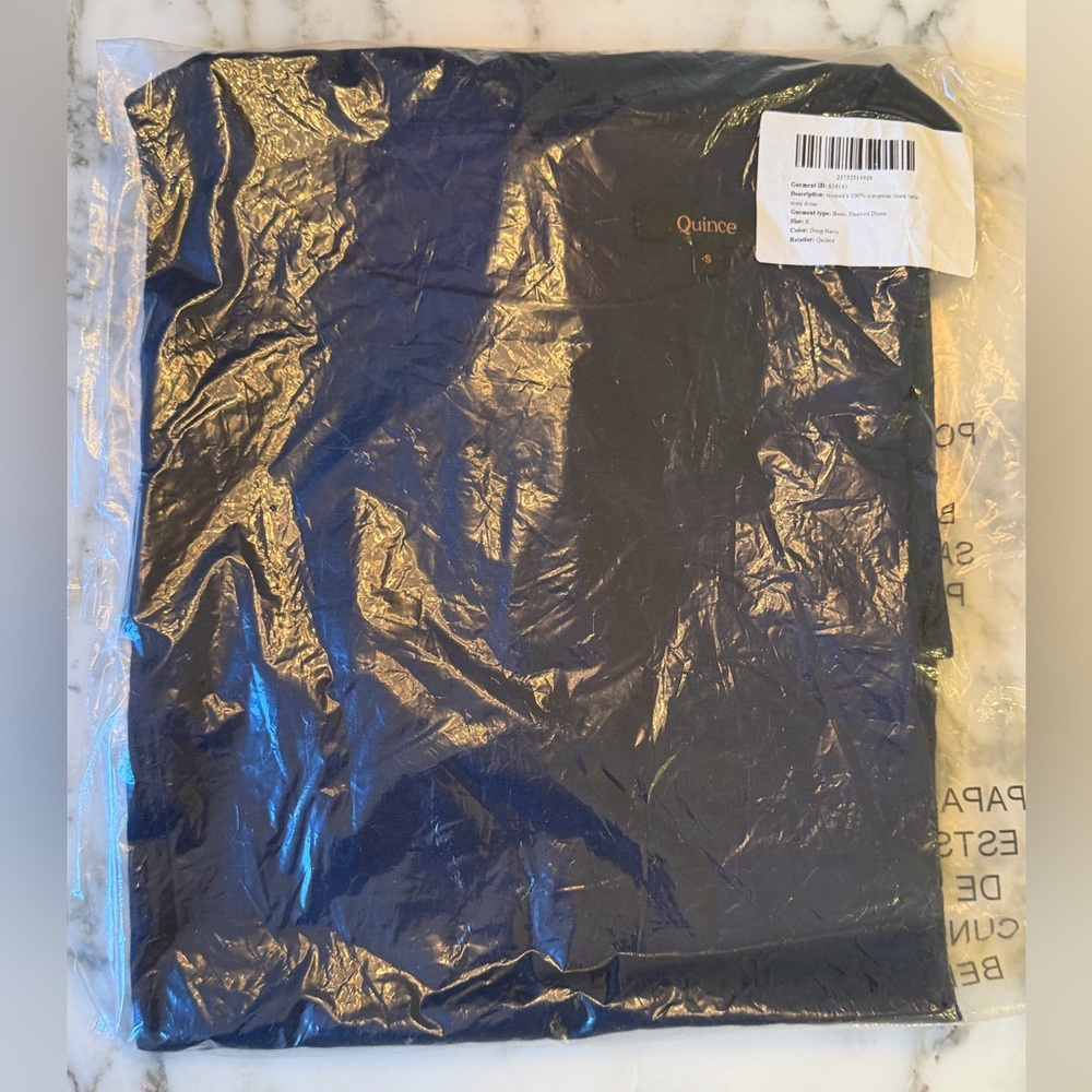 NWT Quince women's 100% european linen tank mini Dress Sleeveless Navy Blue Sz S - Picture 2 of 4